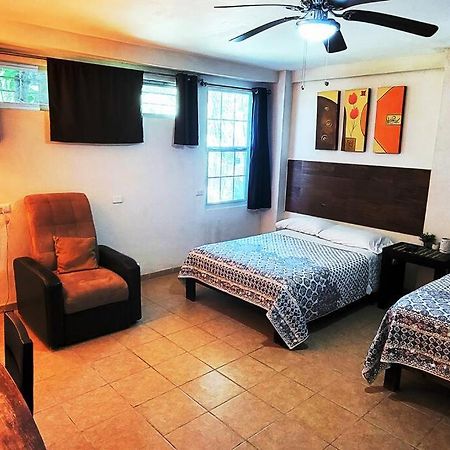 Departamento Comodo Centrico Tv Ac Wifi Cocina Parking, Letra C 巴耶斯城 外观 照片