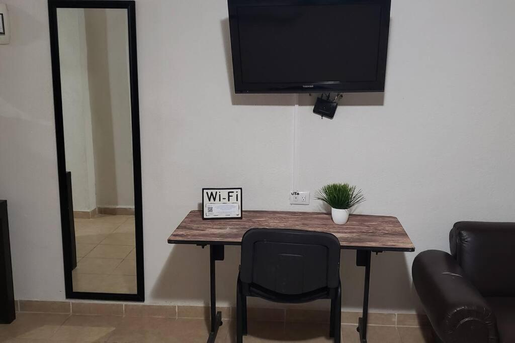 Departamento Comodo Centrico Tv Ac Wifi Cocina Parking, Letra C 巴耶斯城 外观 照片