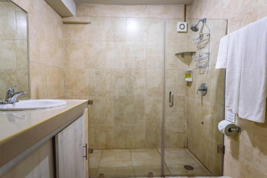 Departamento Comodo Centrico Tv Ac Wifi Cocina Parking, Letra C 巴耶斯城 外观 照片