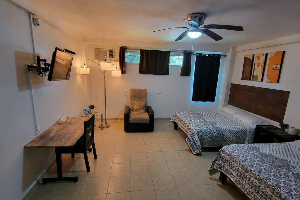 Departamento Comodo Centrico Tv Ac Wifi Cocina Parking, Letra C 巴耶斯城 外观 照片
