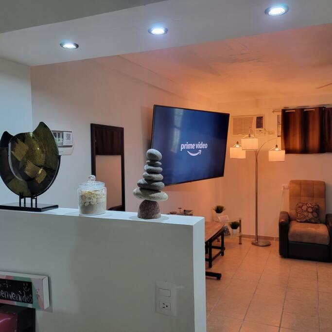 Departamento Comodo Centrico Tv Ac Wifi Cocina Parking, Letra C 巴耶斯城 外观 照片