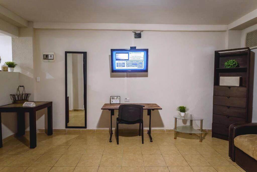 Departamento Comodo Centrico Tv Ac Wifi Cocina Parking, Letra C 巴耶斯城 外观 照片
